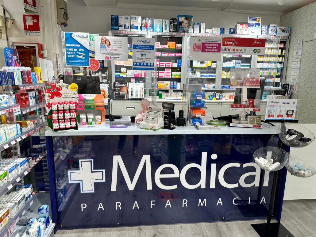 Parafarmacia Roma Granai_Qui chiedete info ai nostri Farmacisti